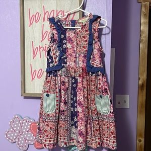 Girls dress